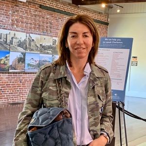 Meet your Posher, Maria